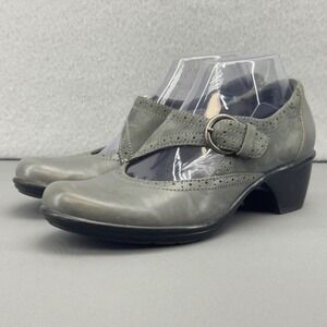 Clarks Women's Gray Leather‎ Mary Jane Buckle Block Heel Shoes Size 7.5 M